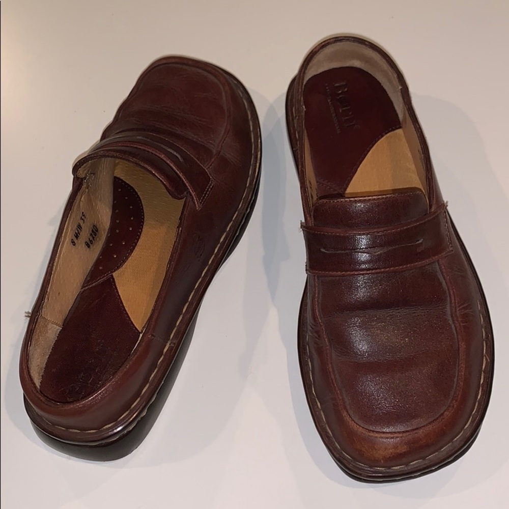 Women’s loafers